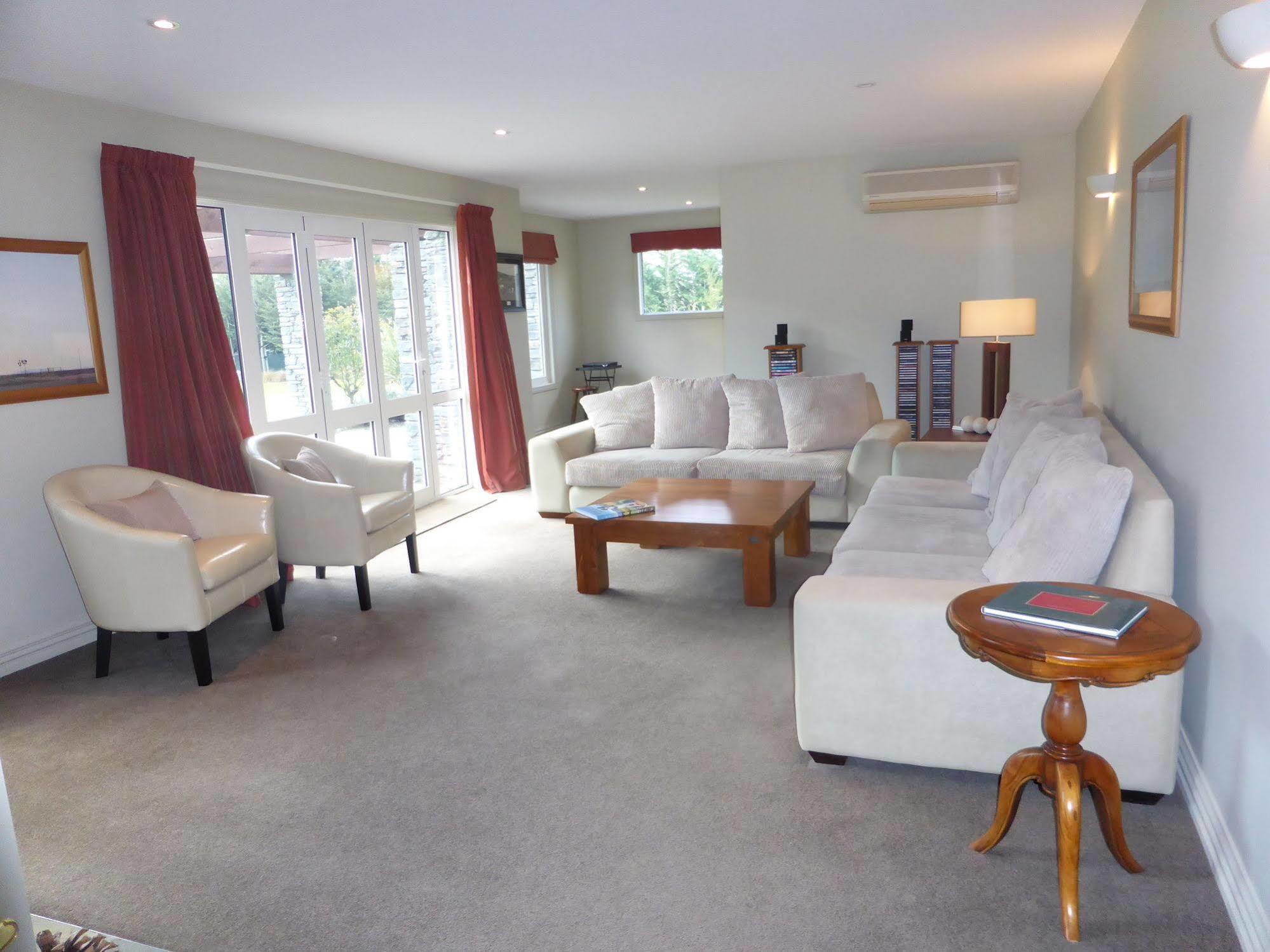 Queenstown Country Lodge Lake Hayes Buitenkant foto